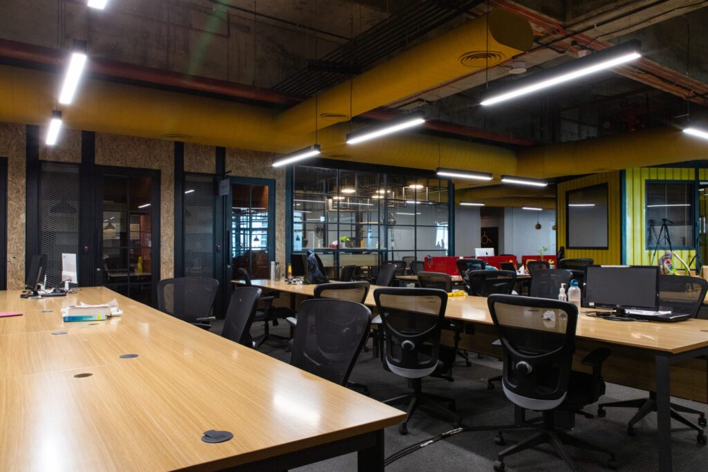 The need of Office System Furniture in Modern Office Office System Furniture