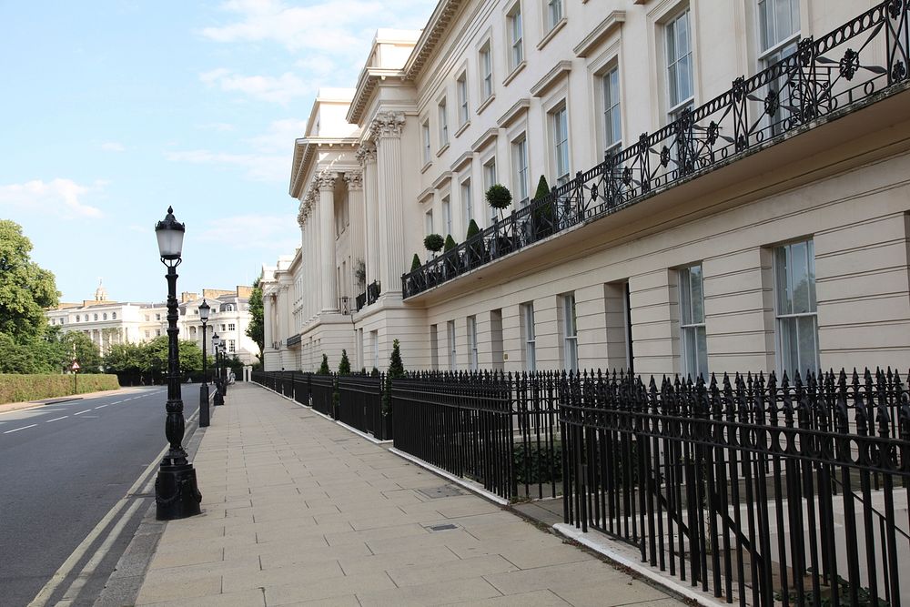 Is Prime Central London Still a Safe Haven? A 2025 Look at Political and Economic Resilience Prime Central London